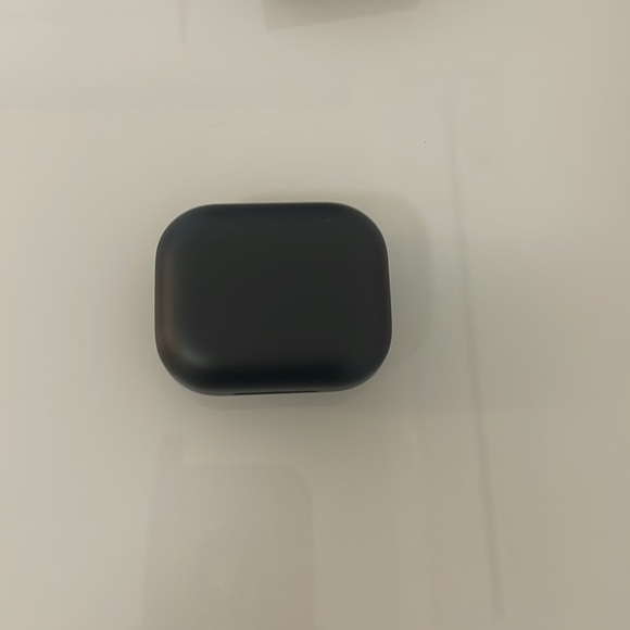 Moto Buds Sound by Bose New - Picture 3 of 5